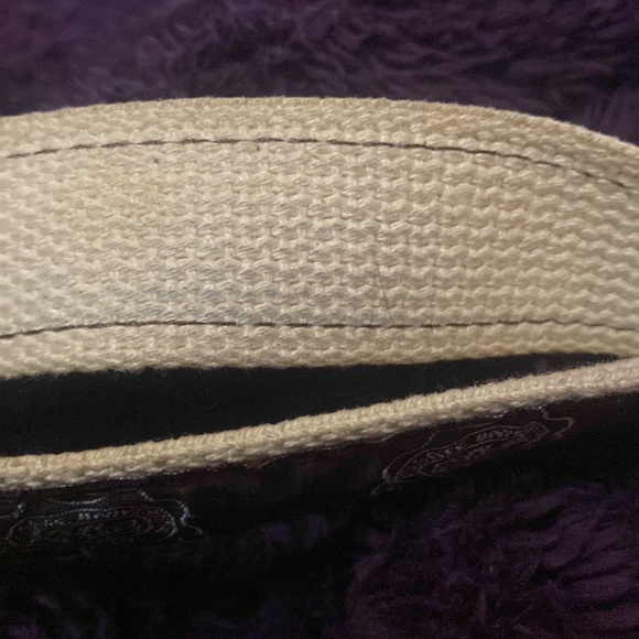 Colgate Gate’ coca-Cola cap+Colgate Keychain - Picture 5 of 11